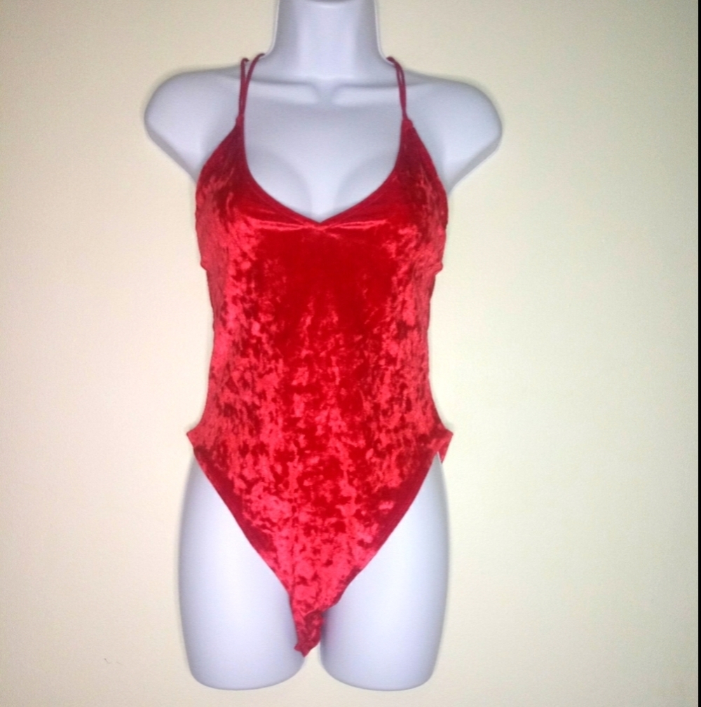 Divided H&M red velour bodysuit with double
